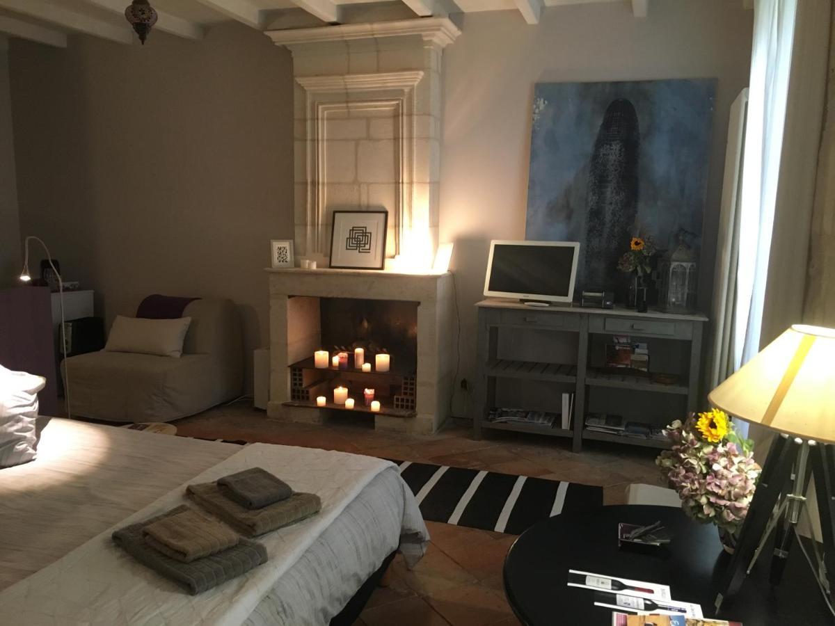 Le Pain De Lune Gite Et Chambre D'Hotes Avec Piscine Bourg-sur-Gironde Exteriér fotografie